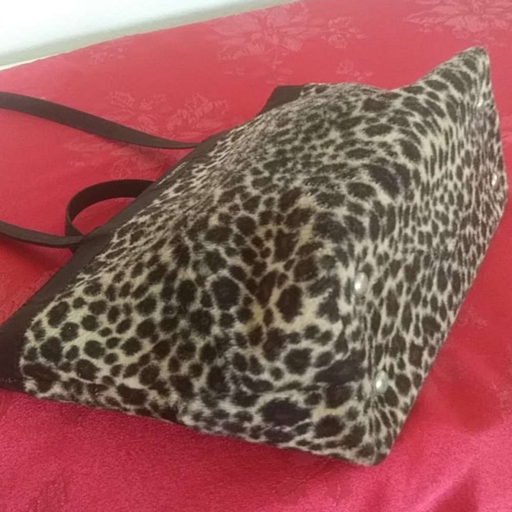 Kate spade animal print faux fur purse - Picture 10 of 10